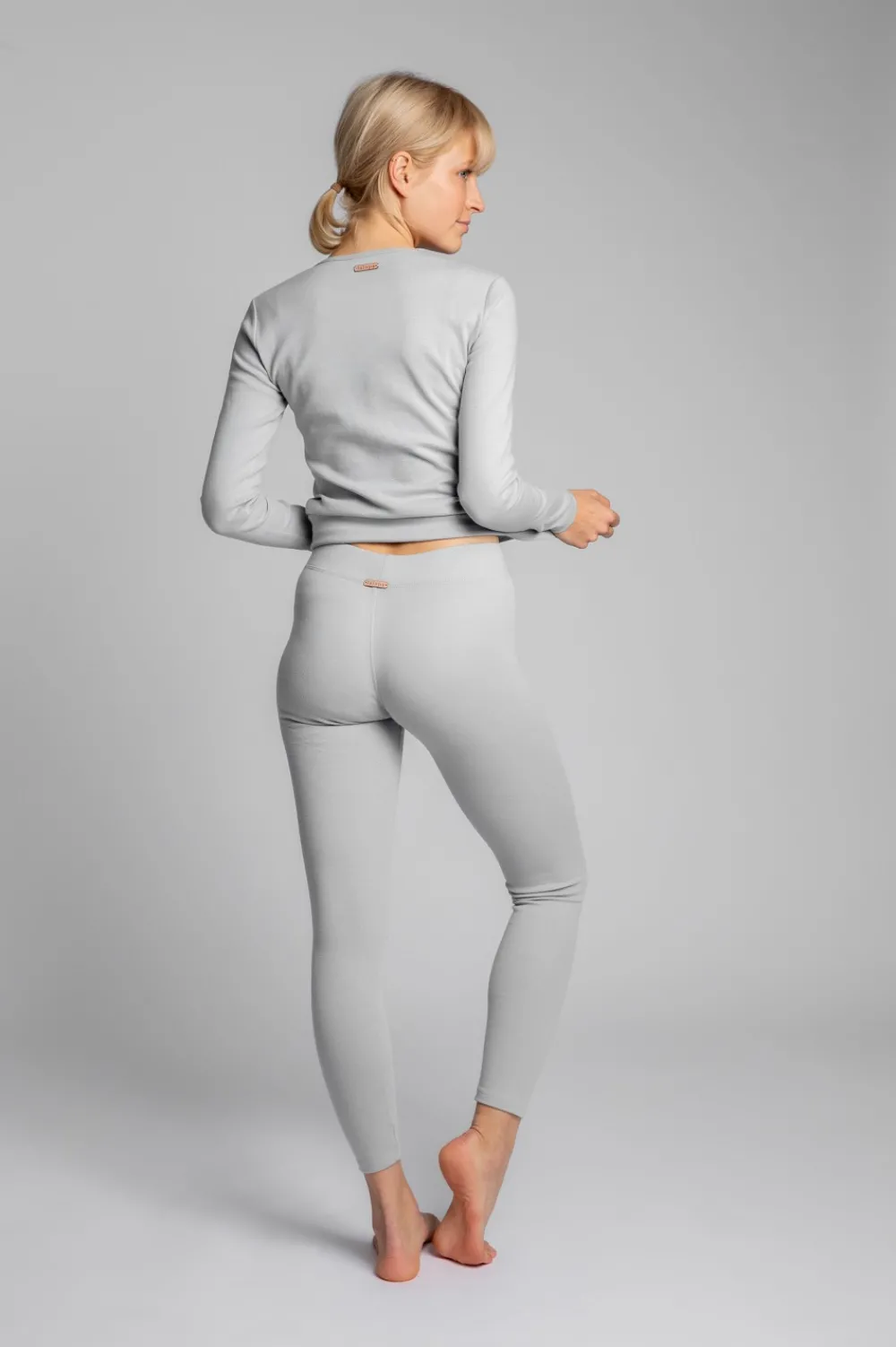 Bawełniane egginy z dzianiny prążkowanej - popieaty Legginsy|Odzież Casualowa