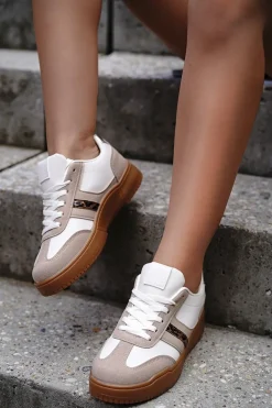 Clearance Beżowe niskie trampki Yumna - biało-beżowe Sneakersy