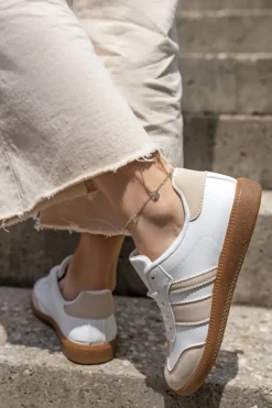 Outlet Białe niskie trampki Mewa - beżowo-białe Sneakersy
