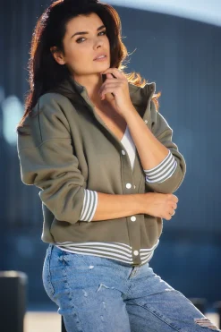 Hot Buza typu boberka ze tójką i kapture - khaki Odzież Casualowa|Bluzy