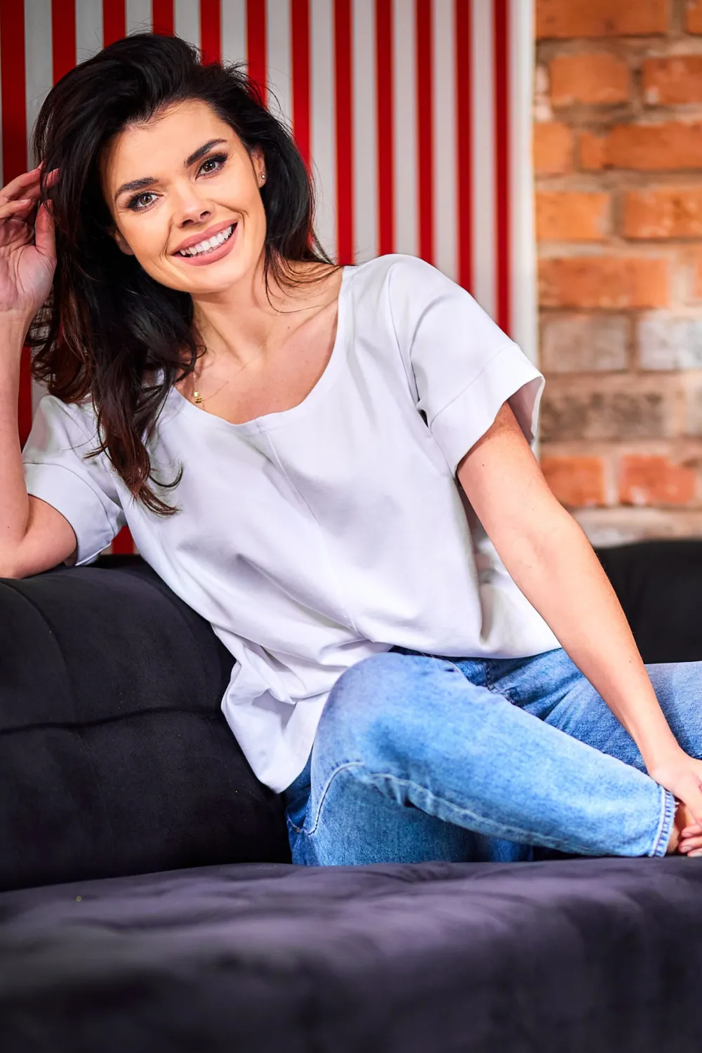 Outlet Bluzka damska oversize - biała Odzież Casualowa|Dobry Skład
