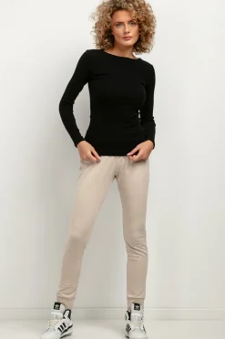 Outlet Buzka prążkowana z długi rękawe - czarna Odzież Casualowa|Dobry Skład