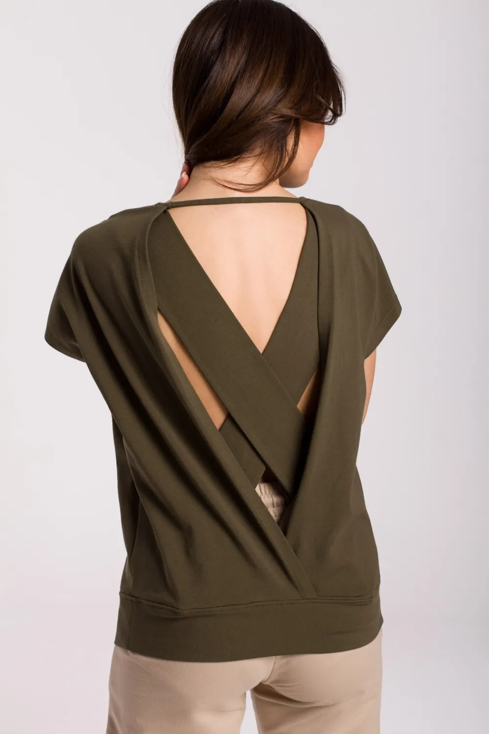 Clearance Buzka z wycięciai na pecach - khaki Odzież Casualowa|Bluzki