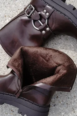 Sale Buty do kostek z ozdobną klamrą Abery - brązowe Botki