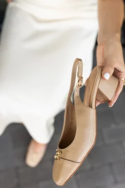 Clearance Czółenka na koturnie Fanny - jasnobeżowe Czółenka|Buty