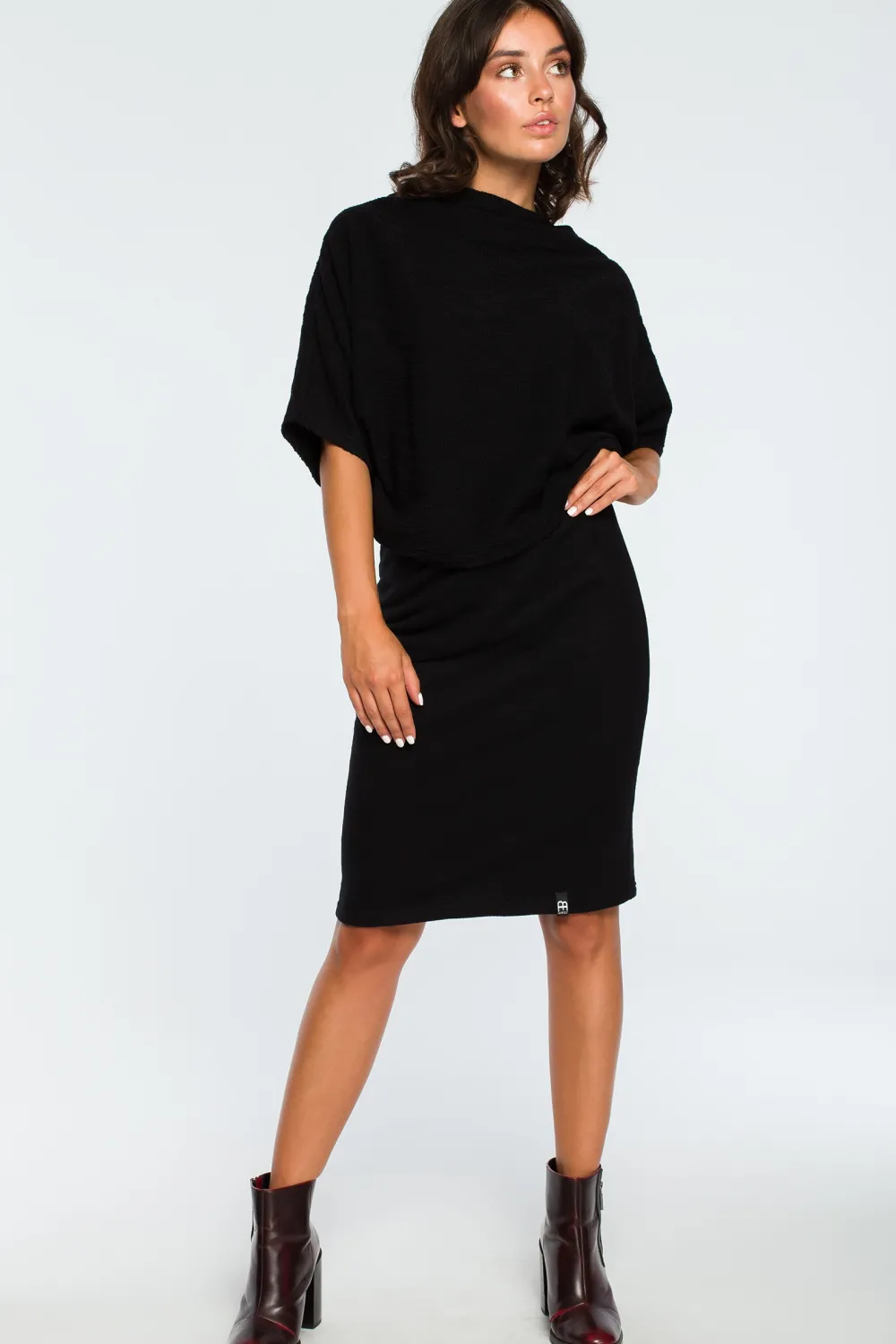 Online Dopasowana sukienka z górą kimono - czarna Sukienki Dzianinowe|Sukienki