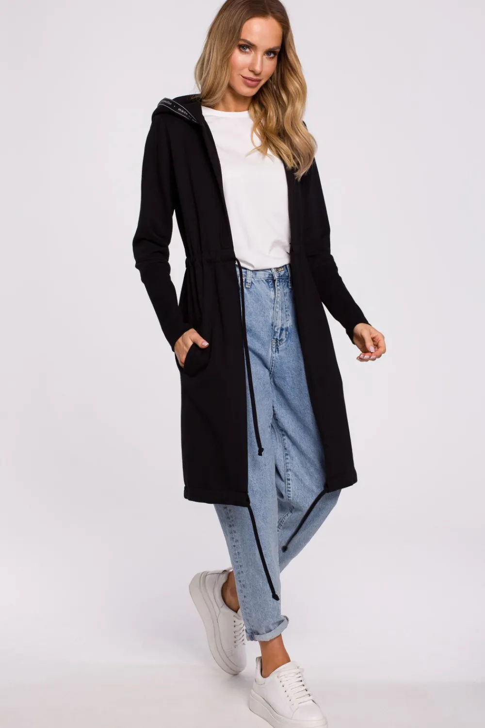 Długa bluza z kapturem i ozdobnym lampasem - czarna Odzież Casualowa|Bluzy
