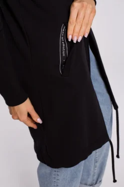 Długa bluza z kapturem i ozdobnym lampasem - czarna Odzież Casualowa|Bluzy