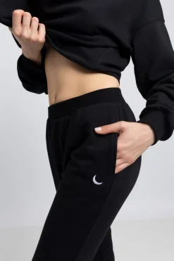 Online Kobiece spodnie joggery ze ściągaczem - czarne Odzież Casualowa|Spodnie