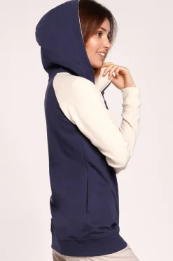 Kolorowa bluza z zamkiem - model 2 Bluzy