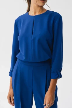 Discount Kobinezon z łezką w dekocie - chabrowy Eleganckie Kombinezony|Kombinezony