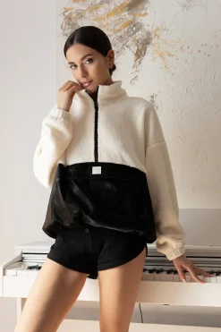 Best uźna buza puzowa z kiezenią - ode 1 Odzież Casualowa|Bluzy