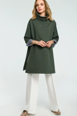 Outlet Luźna bluza z wysokim kołnierzem - militarno-zielona OUTLET Bluzy
