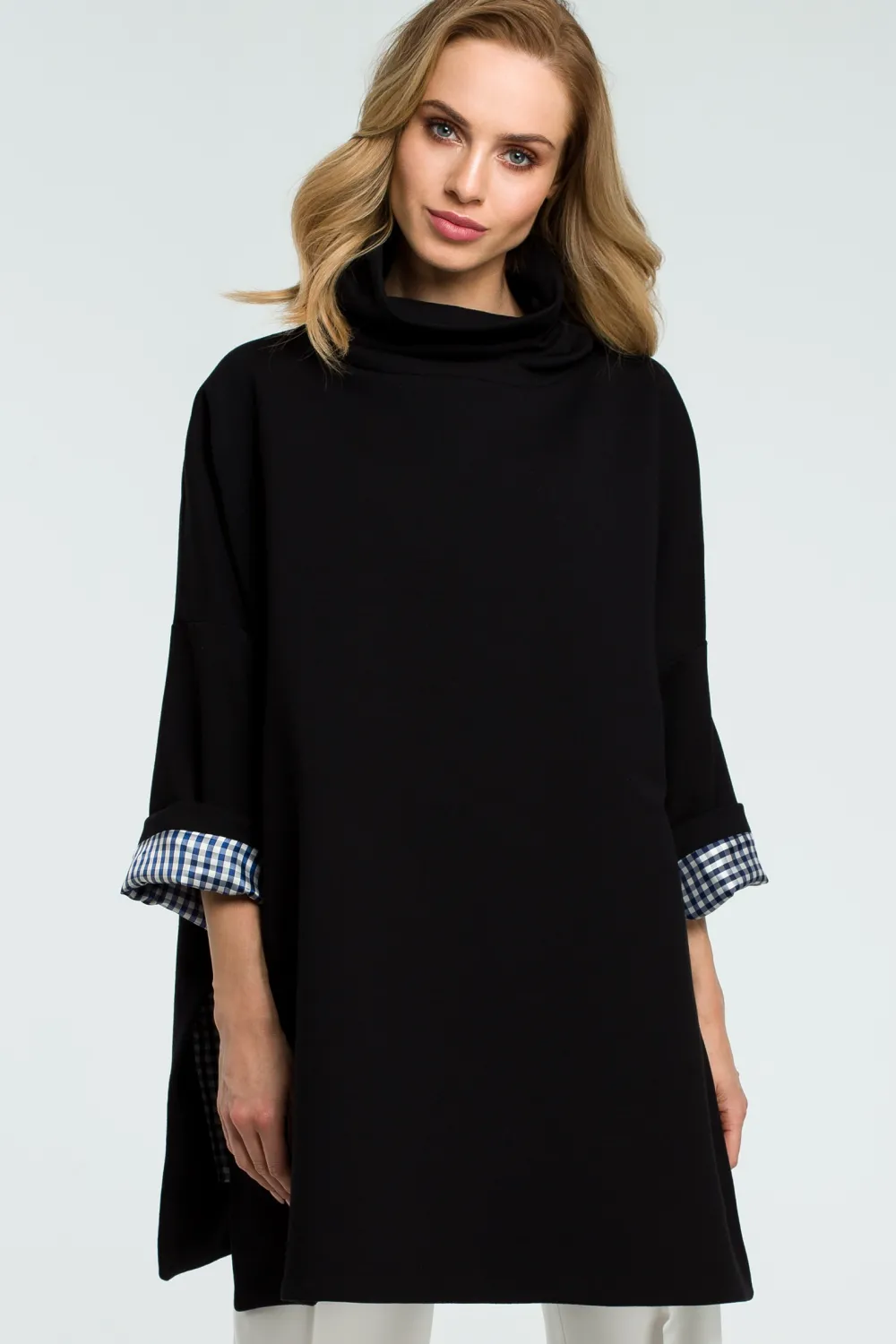Clearance Luźna bluza z wysokim kołnierzem - czarna Bluzy