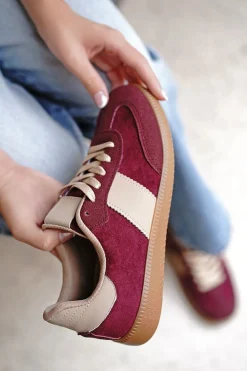 Outlet Niskie tenisówki Yusra - bordowe Sneakersy