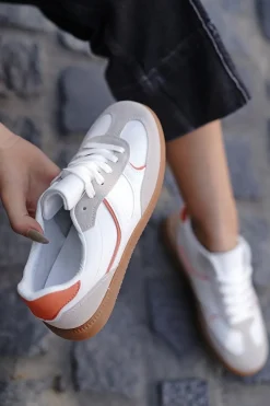 Clearance Niskie trampki Yara - biało-beżowe Sneakersy