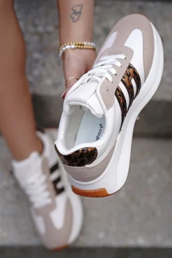 Online Niskie trampki Zaara - biało-beżowe Sneakersy