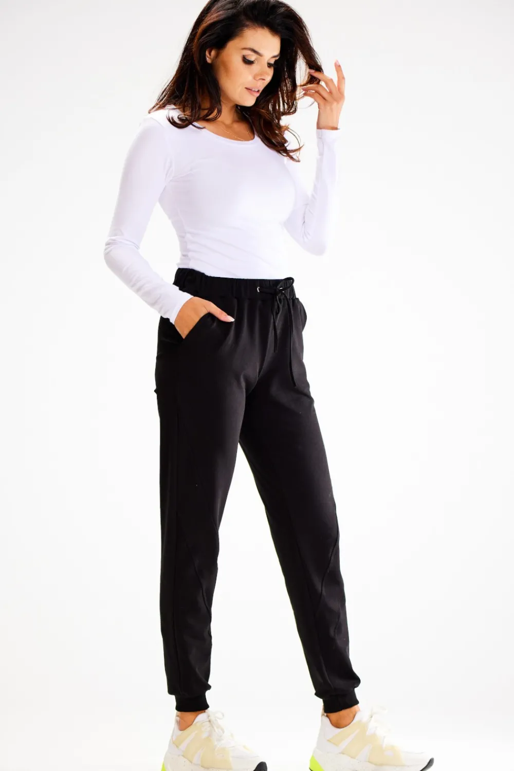 New podnie typu jogger z kiezeniai - czarne Spodnie