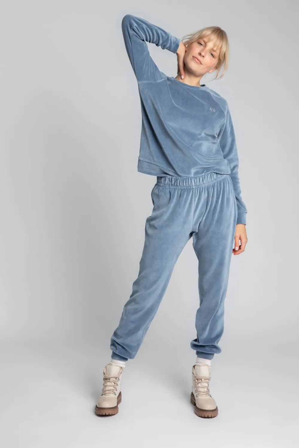 Best podnie typu jogger z weuru - niebiekie Odzież Casualowa|Spodnie