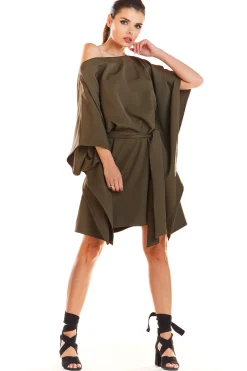 Sukienka oversize z opadającym ramieniem - khaki Dobry Skład|Sukienki