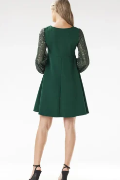 Best ukienka trapezowa ini z cekinowyi rękawai - butekowa zieeń Sukienki