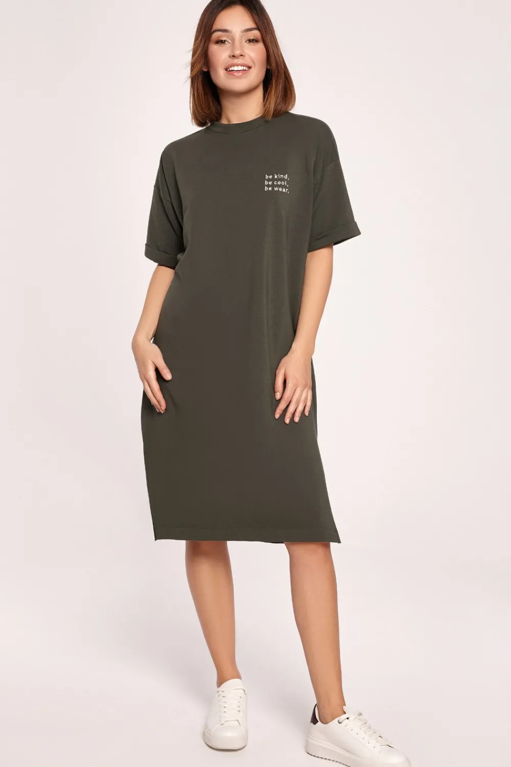 Outlet Sukienka t-shirtowa midi - militarno-zielona Sukienki Dzianinowe|Sukienki