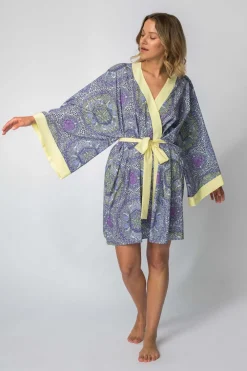 Online Szlafrok o kroju kimono z nadrukiem - model 1 Szlafroki