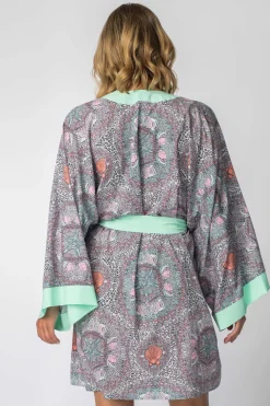 Discount Szlafrok o kroju kimono z nadrukiem - model 3 Szlafroki