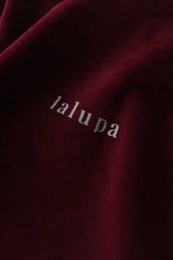 Outlet Weurowa buza z wyputką - bordowa Odzież Casualowa|Bluzy