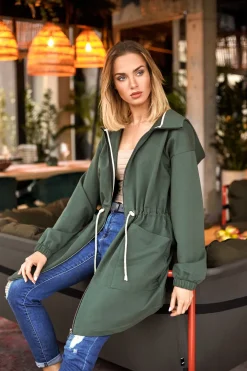 Sale Wygodna bluza typu parka - militarno-zielona Bluzy
