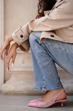 Wzorzyste czółenka slingback na cienkim obcasie Olivia - różowe Czółenka|Buty